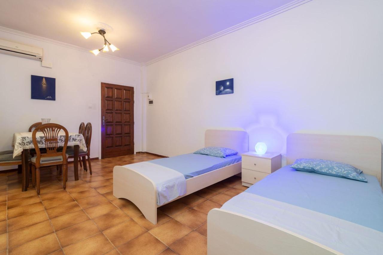Natasas Apartments Alikész Kültér fotó